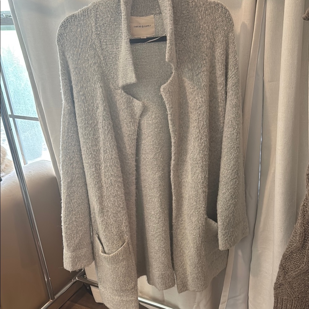 Thread & supply Cozy Gray Sweater